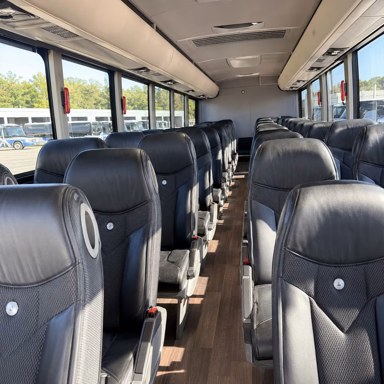 charter buses for port st lucie zoo aquarium and wildlife field trips