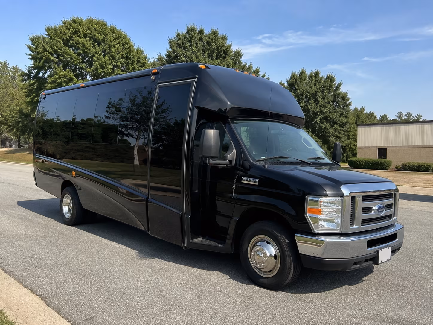 music festival bus rentals for groups heading to south florida weekends
